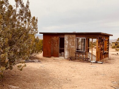 59189 Los Coyotes Busby, Yucca Valley, CA 92284 - photo 4