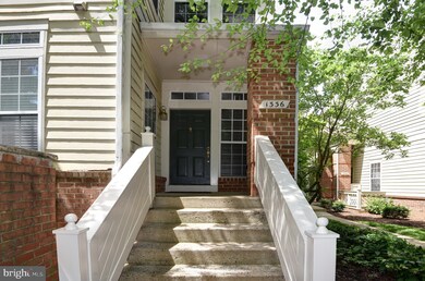 1336 Garden Wall Cir unit 414, Reston, VA 20194 - photo 2
