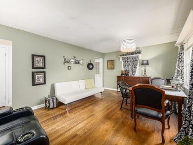 Front Living Area