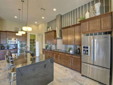 003_Kitchen