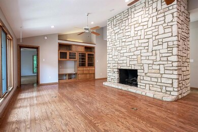 1400 Martha Dr, Bedford, TX 76022 - photo 6