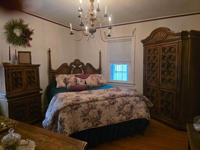 1041 Russell St, Franklin Square, NY 11010 - photo 7