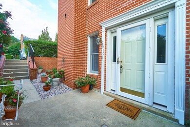 201C Locust St SE, Vienna, VA 22180 - photo 3