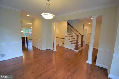 7206 Hickory St, Falls Church, VA 22043 - photo 3
