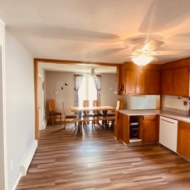 8 Booth Rd, Methuen, MA 01844 - photo 5