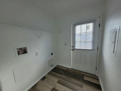 3401 N Walnut Rd unit 272, Las Vegas, NV 89115 - photo 5