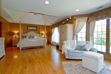 603 Papermill Hill Dr, Batavia, IL 60510 - photo 6