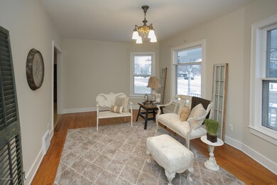 414 w bridge st-105