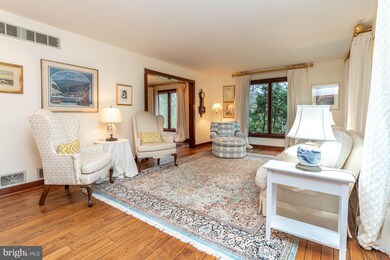 1006 Gwilym Cir, Berwyn, PA 19312 - photo 6