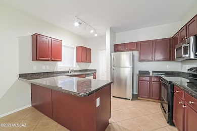 005-photo-kitchen-11430399