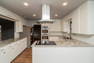 317 W Pleasantview Dr, Hurst, TX 76054 - photo 4