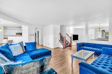 5502 Floating Leaf Dr, Indianapolis, IN 46237 - photo 6