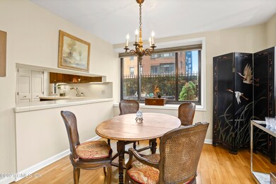 11 Lafayette Ct unit 1C, Greenwich, CT 06830 - photo 6