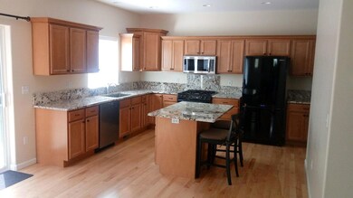 bend kitchen small
