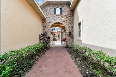 12709 Mannhurst Oak Ln, Lithia, FL 33547 - photo 5