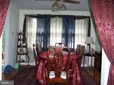 13209 Glenhill Rd, Silver Spring, MD 20904 - photo 2