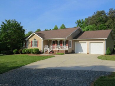 663 Midway Rd, Statesville, NC 28625 - photo 2