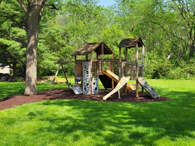 2591 Fitchrona Rd, Verona, WI 53593 - photo 6