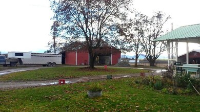 BARN-001