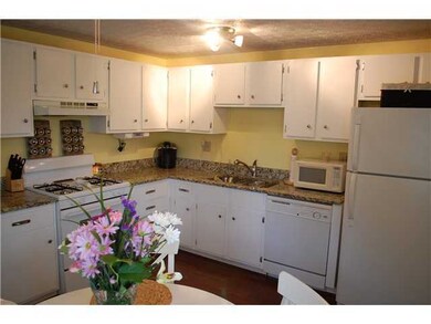 703 Cherryhurst Dr, Columbus, OH 43228 - photo 5