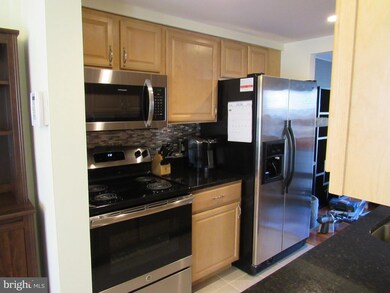 9067 Mcclellan Common, Manassas, VA 20110 - photo 5