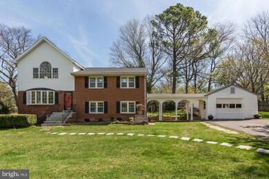 2109 Reynolds St, Falls Church, VA 22043 - photo 2
