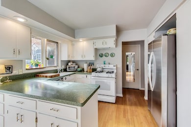 1920 Somerset Ln unit 52, Northbrook, IL 60062 - photo 6