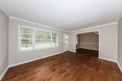 1932 5th St NE, Center Point, AL 35215 - photo 2