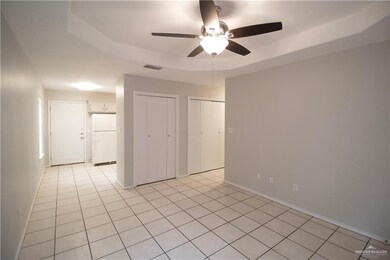 708 Robin Ave unit 3, McAllen, TX 78504 - photo 2