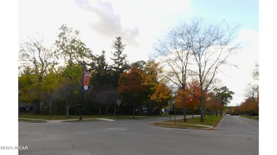 623 S Gilbert St, Ada, OH 45810 - photo 3