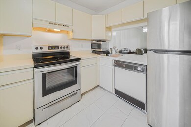 3039 Carambola Cir S unit 2320, Coconut Creek, FL 33066 - photo 6