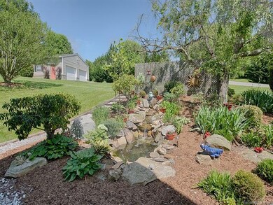 12 Lady Bug Ln, Leicester, NC 28748 - photo 6