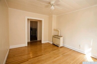 11 S 2nd St unit 5, Hudson, NY 12534 - photo 5