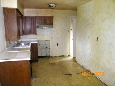 Kitchen. Plenty of room for a breakfast  nook or m