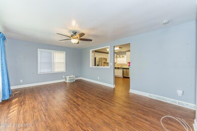 3 May St, East Greenbush, NY 12061 - photo 4