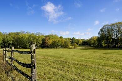 376 Orchard St, Millis, MA 02054 - photo 3