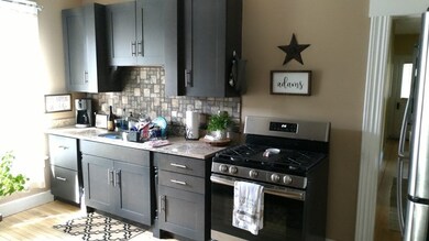 48 Melrose St unit B, Adams, MA 01220 - photo 2