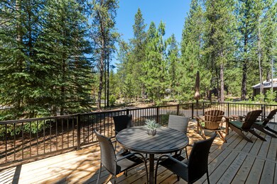 56926 E Park Ln, Sunriver, OR 97707 - photo 6