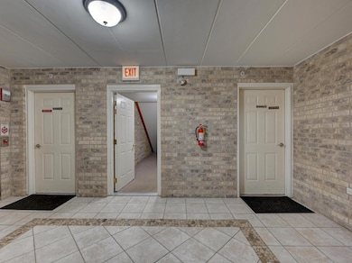8650 Laporte Ave unit 1A, Burbank, IL 60459 - photo 4