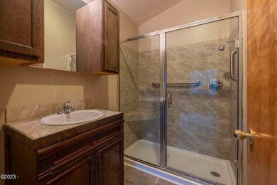 En Suite Bathroom
