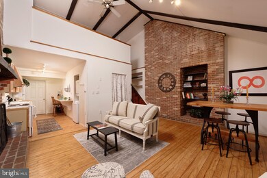 1608 Zulla Rd unit 2, Middleburg, VA 20117 - photo 5