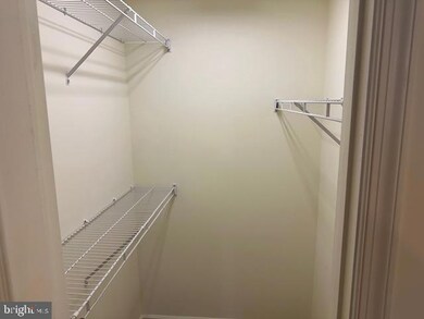 8230 Winstead Place unit 201, Manassas, VA 20109 - photo 5