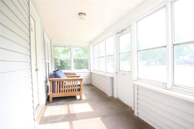 1925 Clay St, Cedar Falls, IA 50613 - photo 2