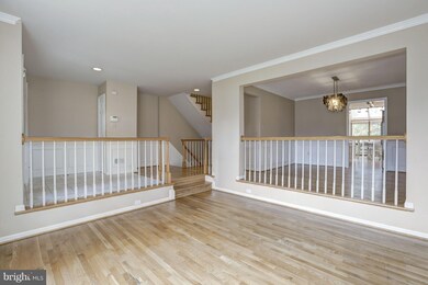 10776 Brewer House Rd, Rockville, MD 20852 - photo 4