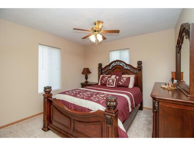 2506 56th St, Des Moines, IA 50310 - photo 7