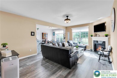 3564 Lenape Ln, Emmaus, PA 18049 - photo 4