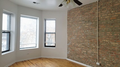 4053 S Calumet Ave unit 3, Chicago, IL 60653 - photo 2