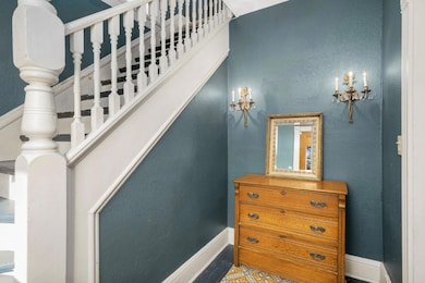 2001 University Ave NE, Minneapolis, MN 55418 - photo 3