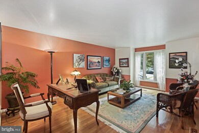 6672 Midhill Place, Falls Church, VA 22043 - photo 3