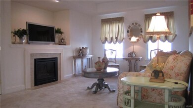 1796 Merlot Dr unit d, Easton, PA 18045 - photo 4